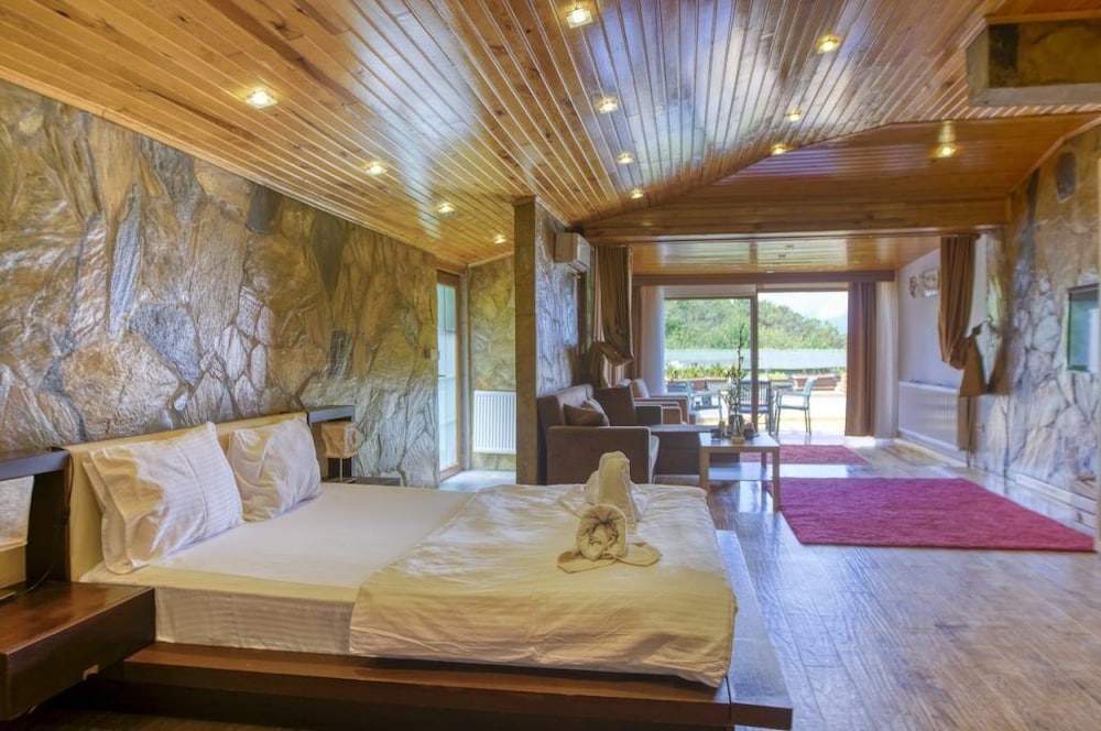 Garden Room photo 2