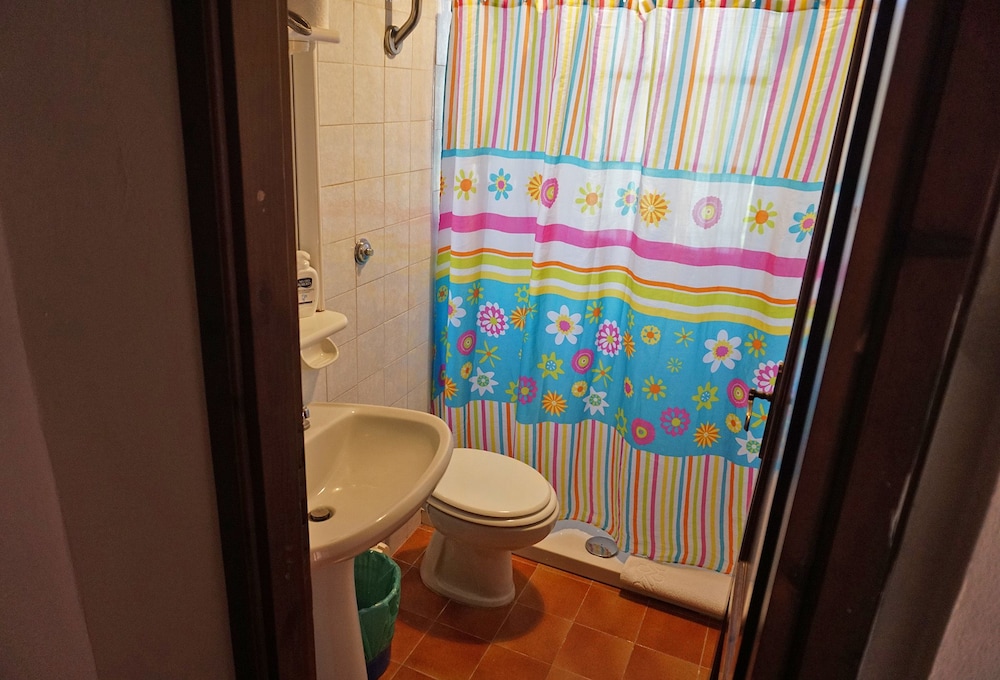 Apartment, 1 Queen Bed with Sofa bed, Courtyard View, Ground Floor photo 2