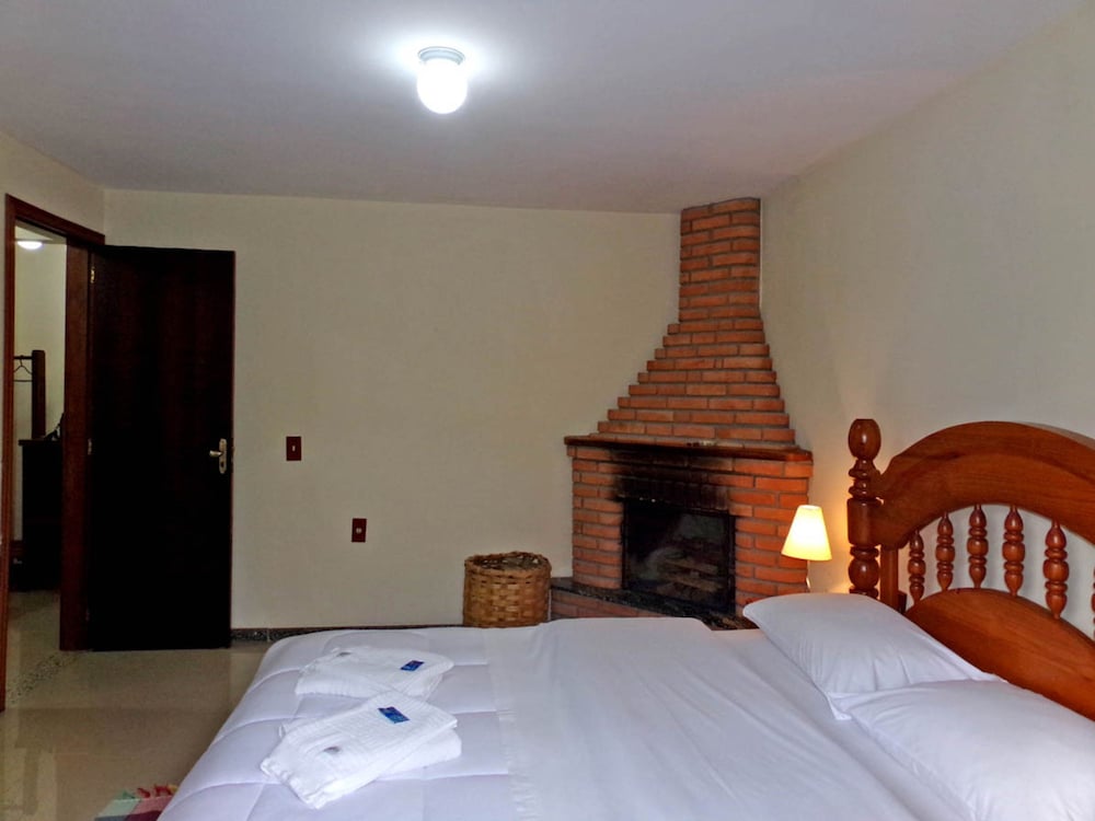 Economy Suite, Pool View photo 2
