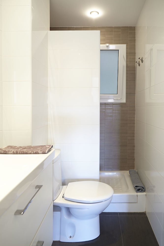 Apartment, 3 Bedrooms, Balcony, City View photo 3