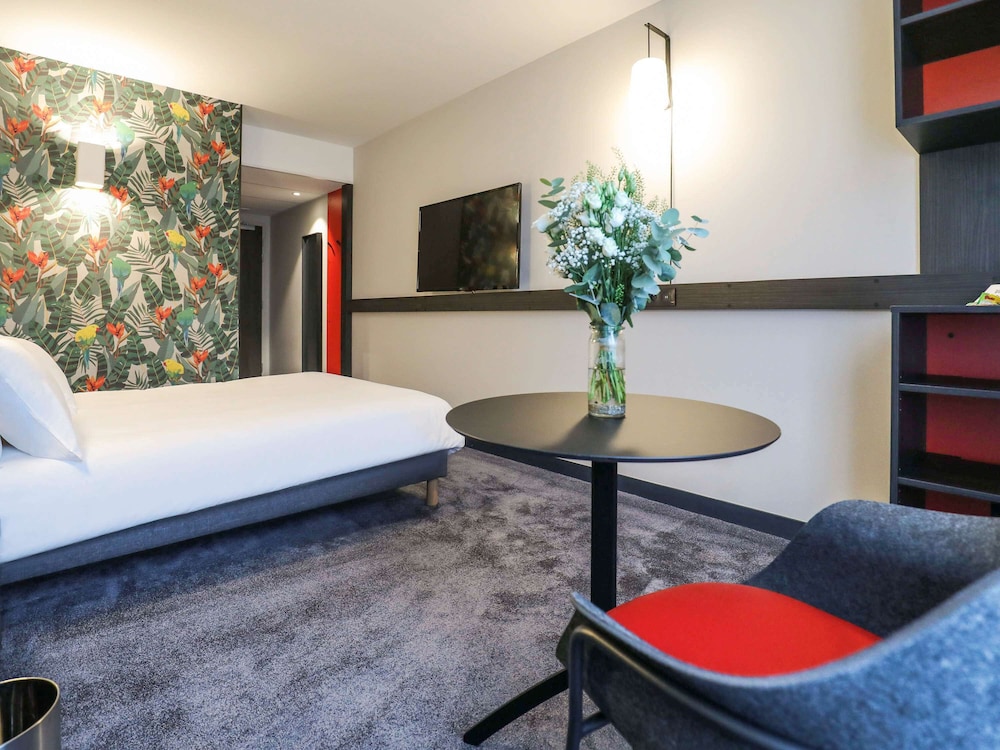 Standard Room, 2 Twin Beds - Photo 5