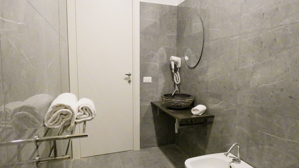 Double or Twin Room photo 2