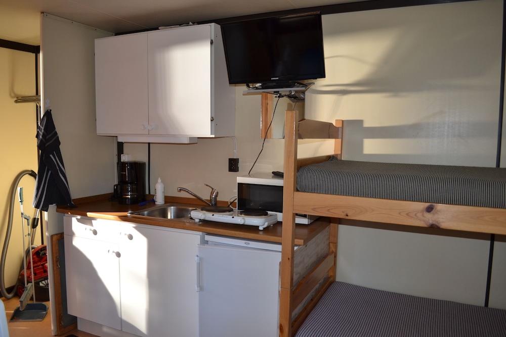 Cabin (Self-Catering 15 m2) photo 2
