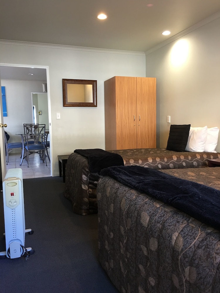 2 Bedroom Spa Suite photo 1