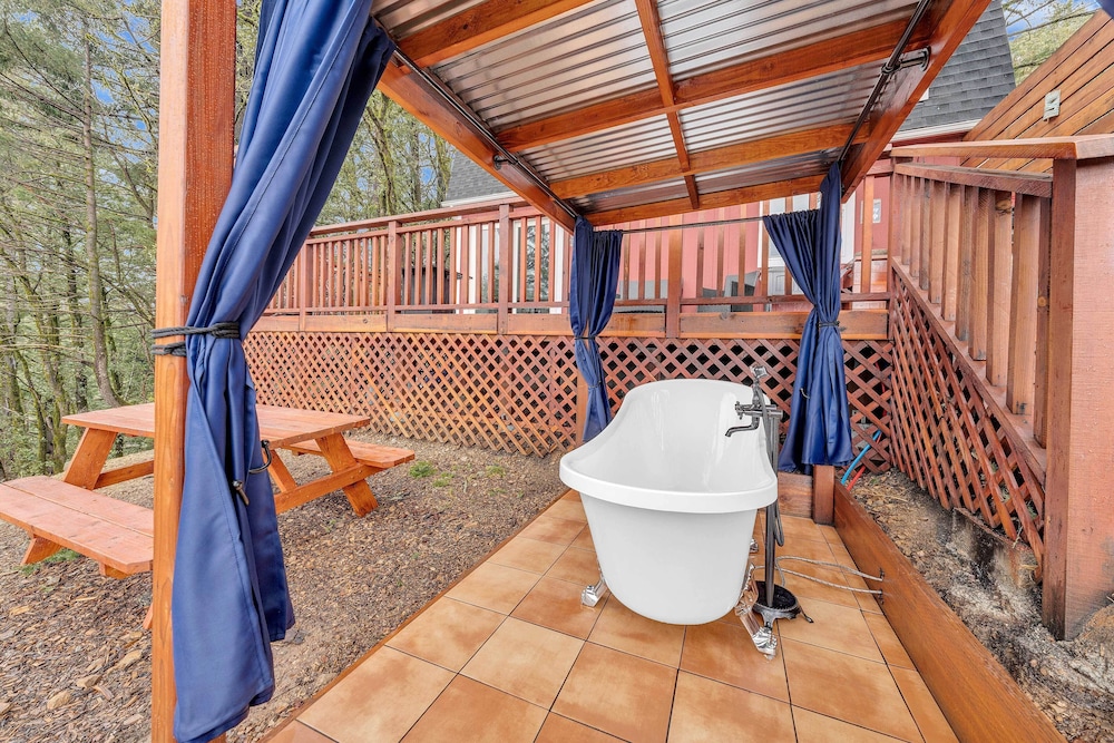 Cottage (2 Bedrooms) photo 2