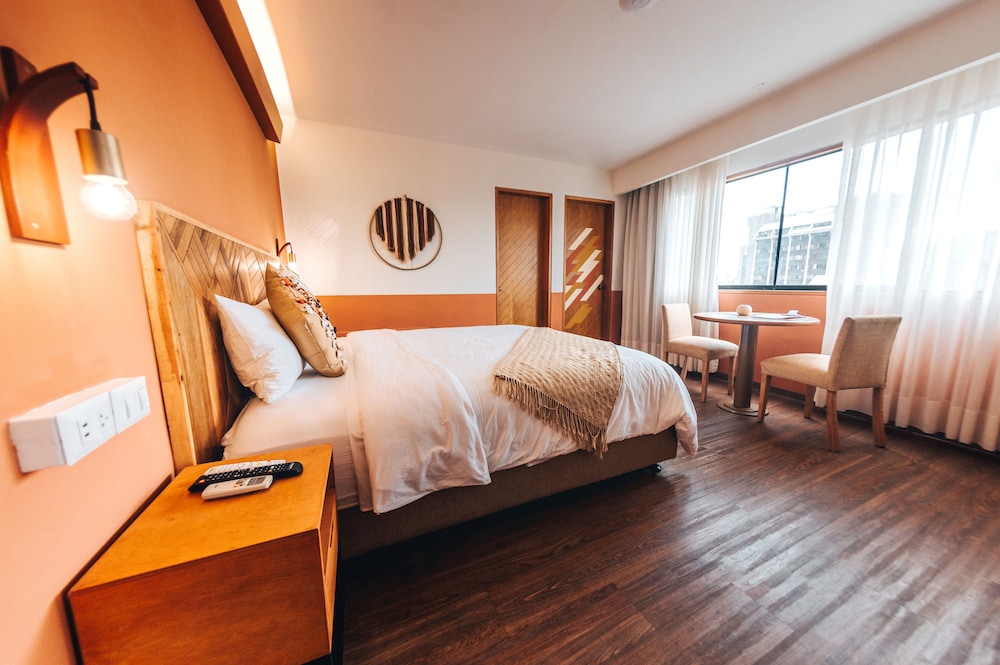 Premium Room - Photo 8