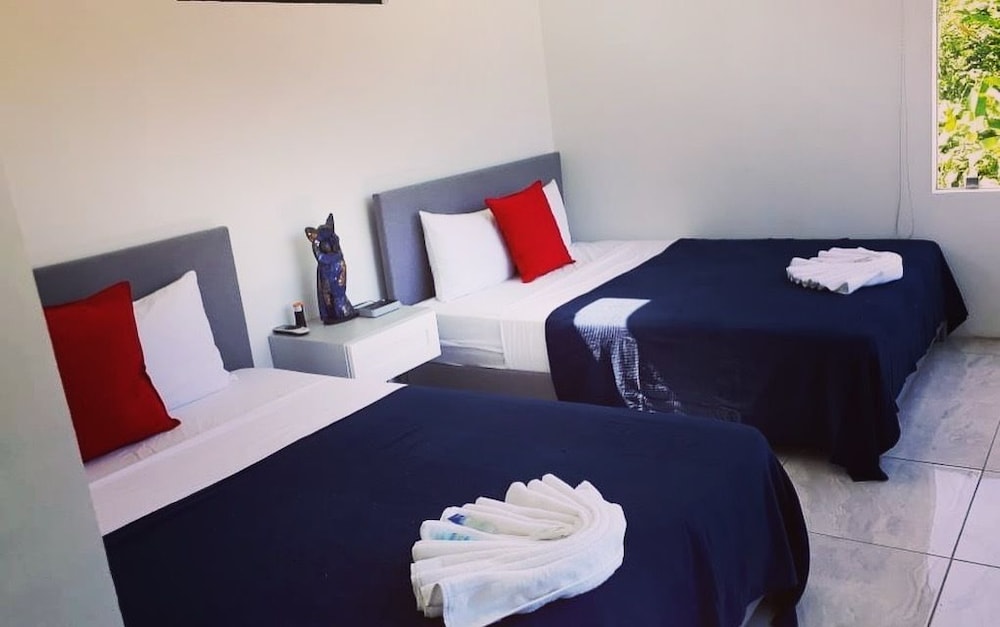 Luxury Villa, 1 Queen Bed, Non Smoking, Mountain View photo 1
