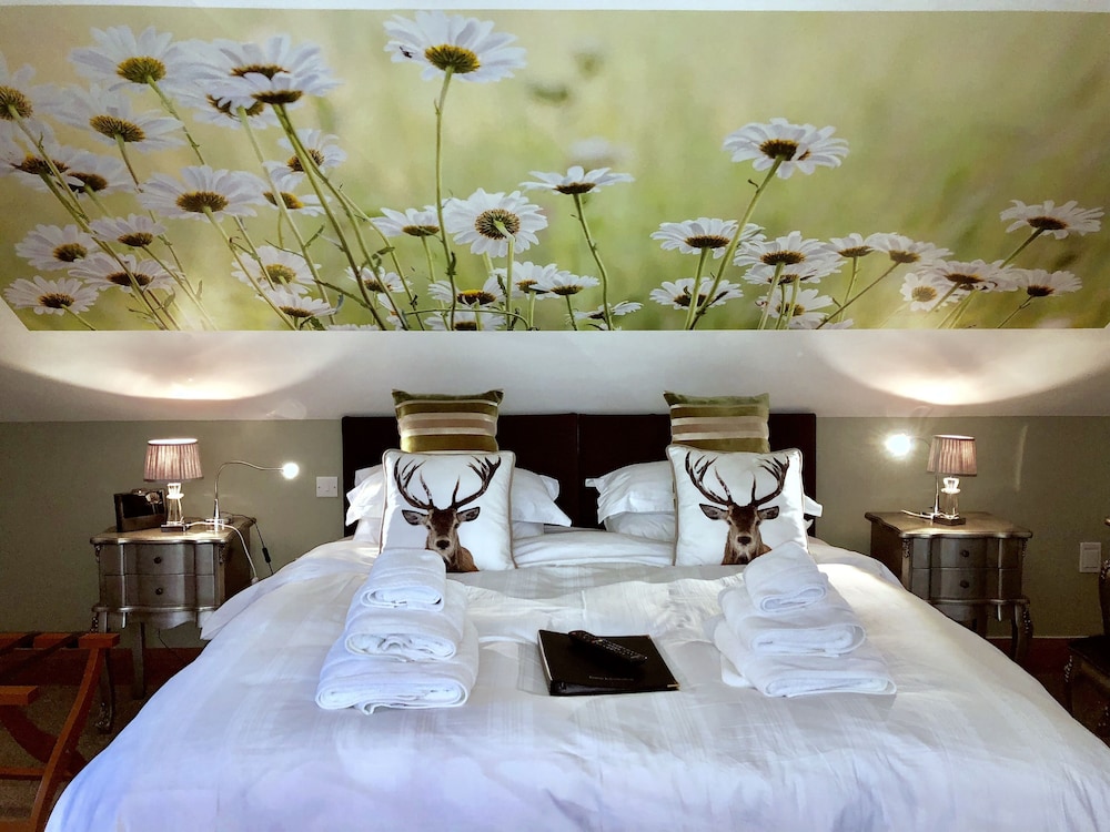 Luxury Triple Room, Ensuite, Garden View (Lizzies Room) photo 1