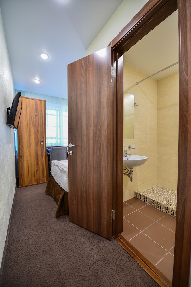 Standard Single Room, 1 Twin Bed photo 2