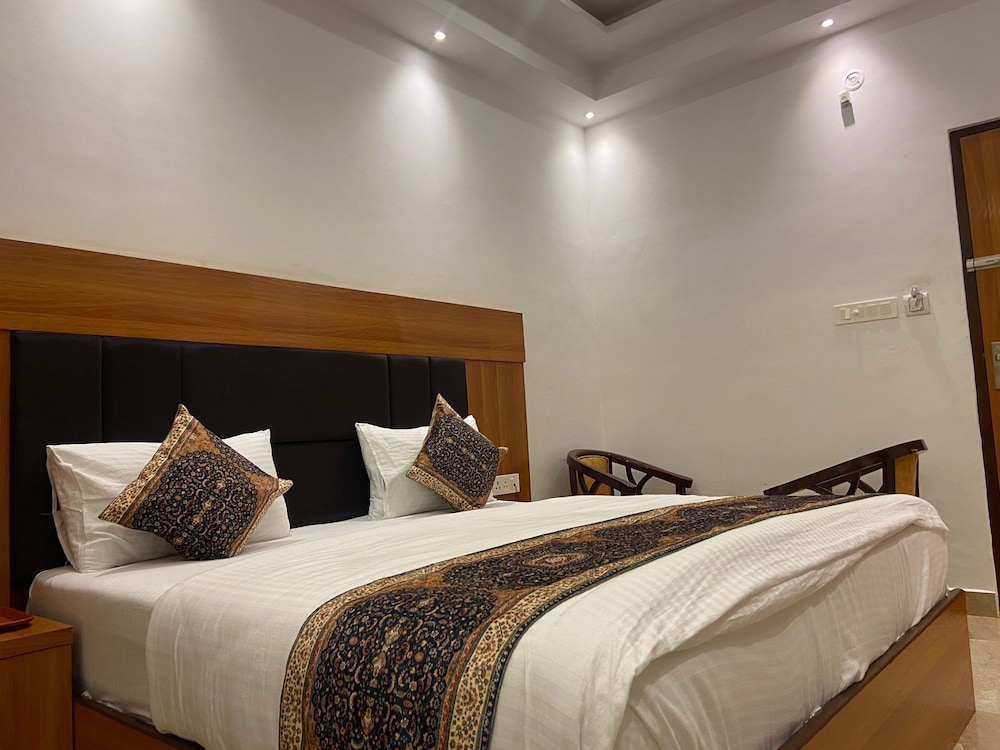 Deluxe Room King