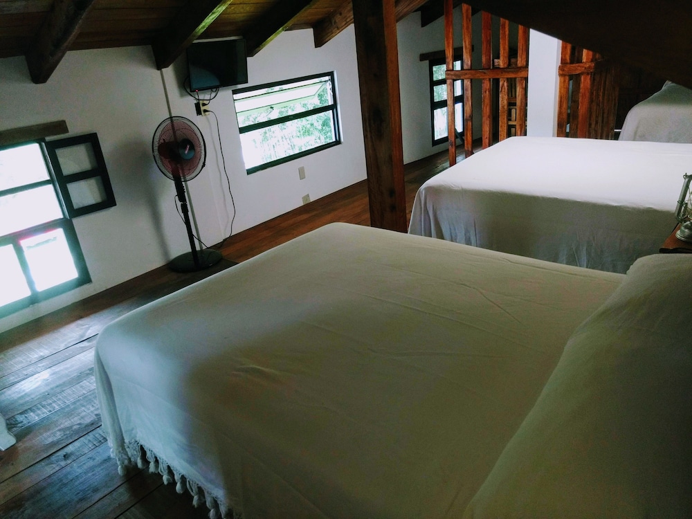 Classic Cabin, Multiple Beds, Non Smoking photo 3