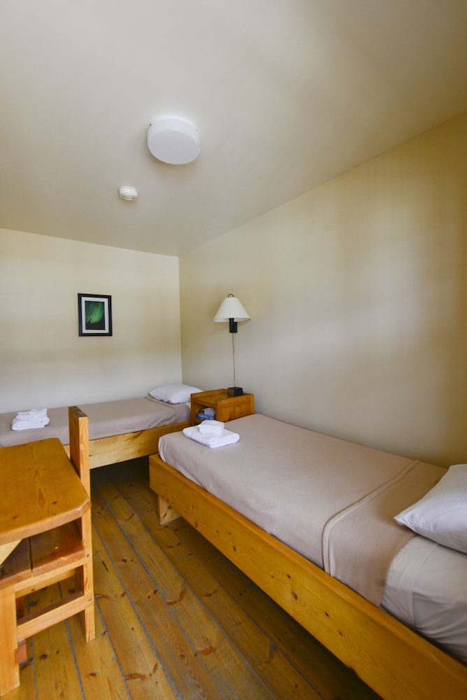 Twin Room (Shared Bathroom) photo 2
