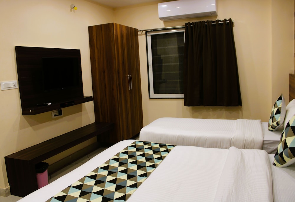 Deluxe Triple Room - Photo 2