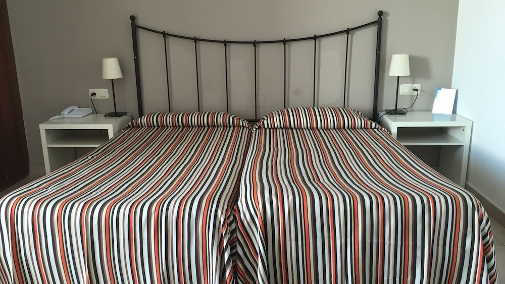 Double Room, 1 Double or 2 Twin Beds - Photo 20