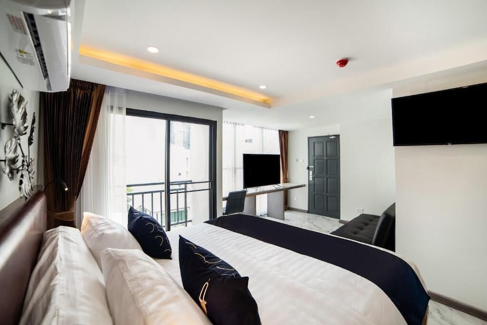 Deluxe Double Room photo 2