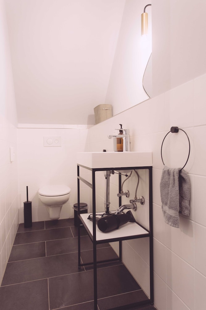 Doppelzimmer mit Dusche und WC photo 3