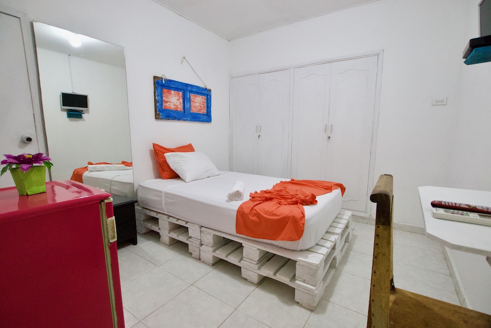 Superior Single Room, 1 Large Twin Bed, Non Smoking