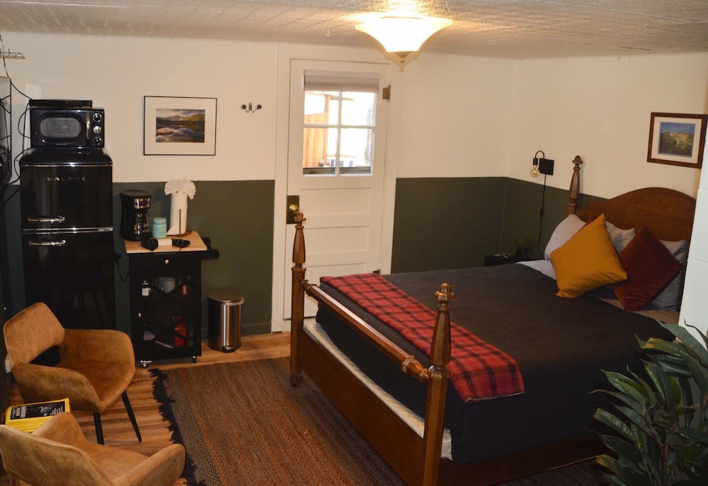 Whitebark Suite (#3)