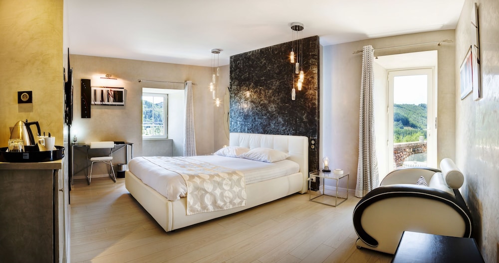 Double Room (Prestige)