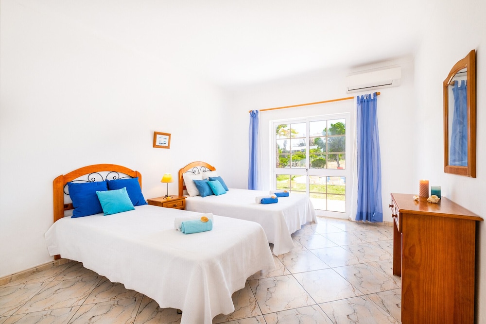 Villa, 5 Bedrooms, Private Pool, Pool View