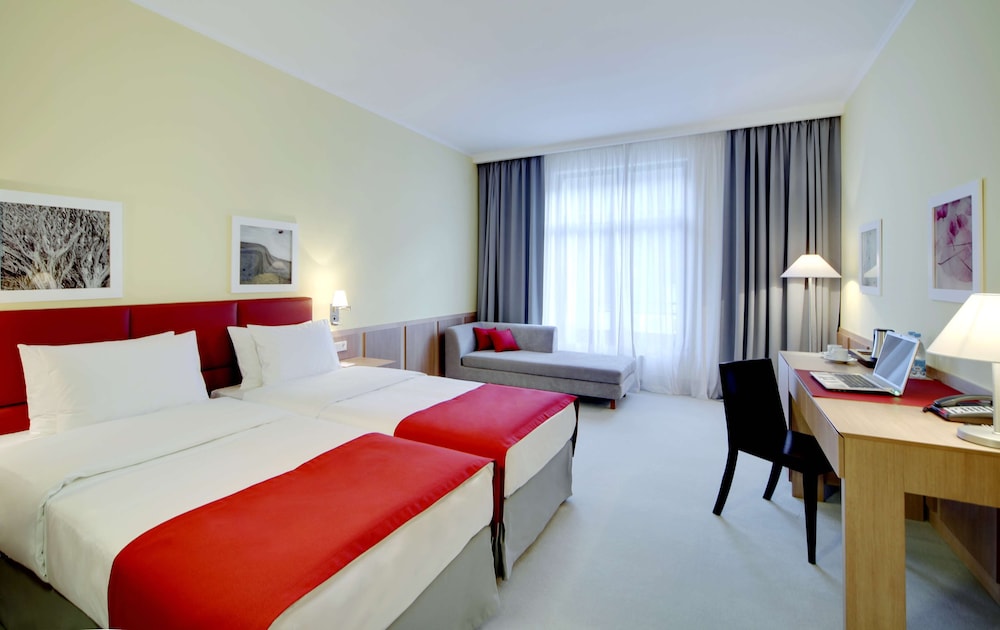 Superior Double or Twin Room photo 2