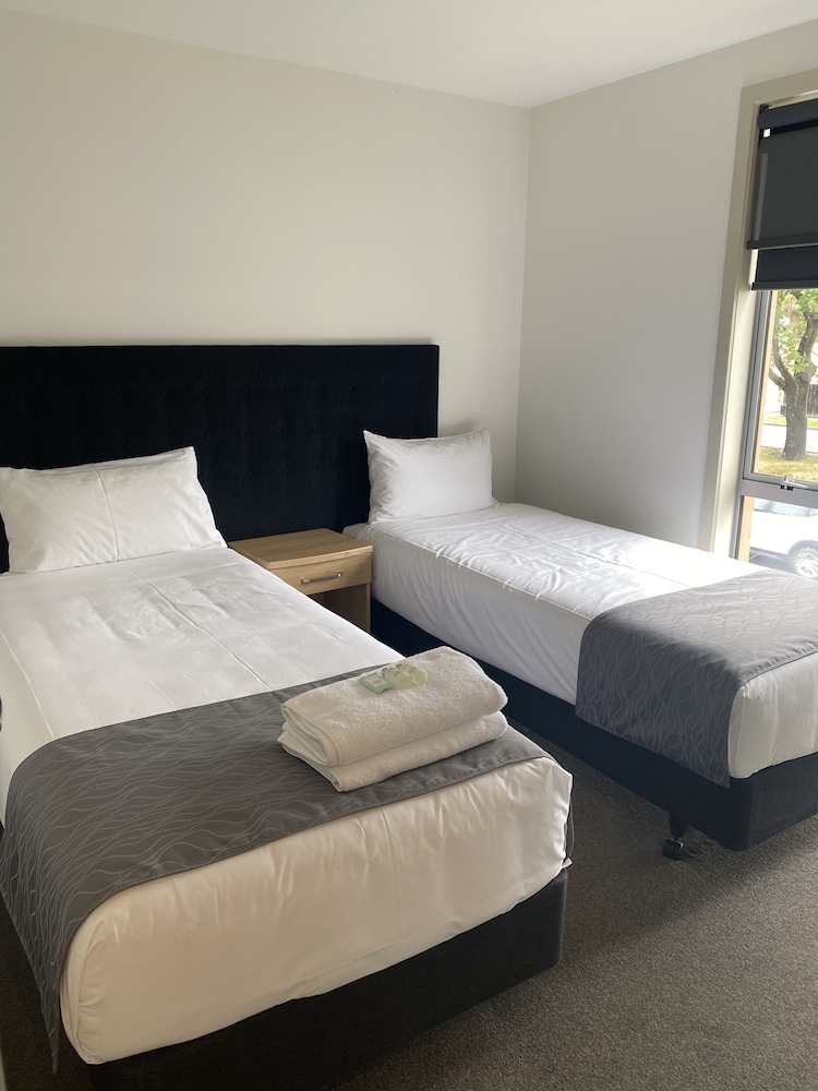 Executive Room, 2 Bedrooms, Refrigerator & Microwave (First Floor)