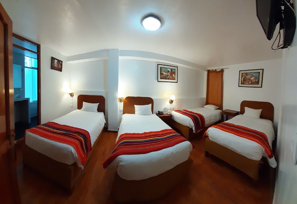 Standard Quadruple Room, Non Smoking photo 1