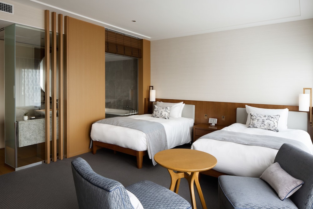 Premier Grand - Deluxe Twin with the Club Lounge Access (breakfast, tea, and bar time) - Photo 3