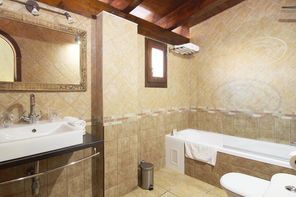 Executive Room photo 3