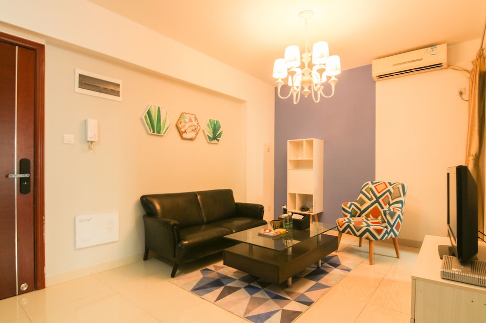 Room, 2 Bedrooms