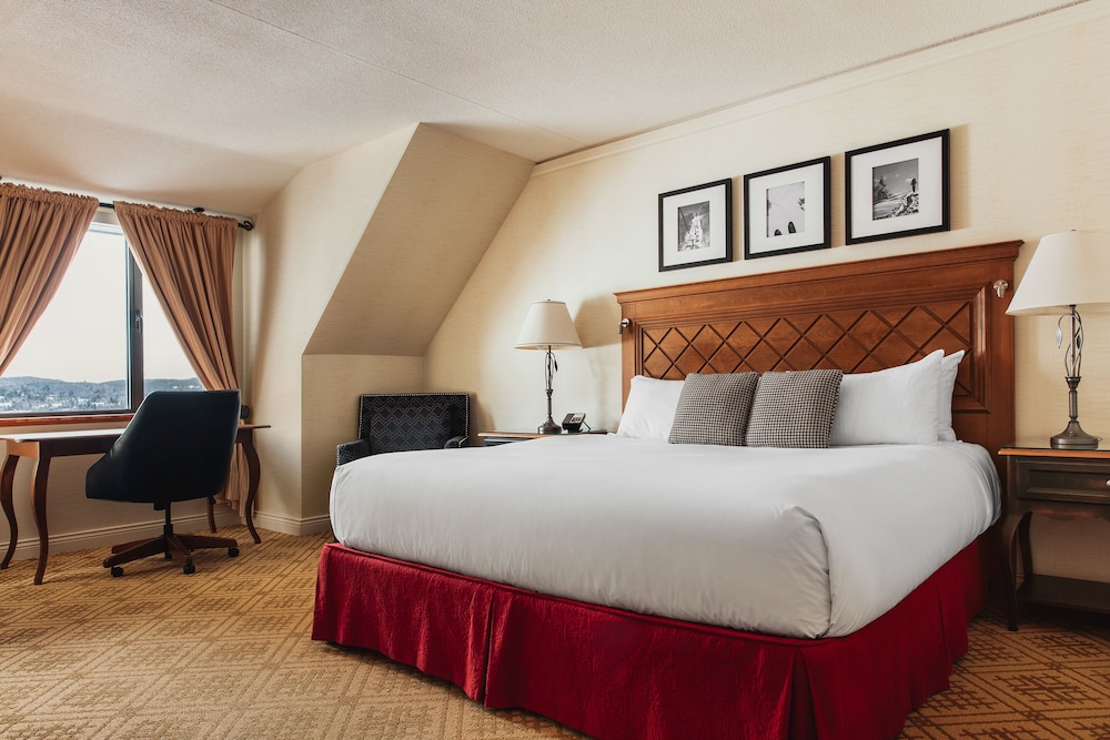 Deluxe Room, 1 King Bed