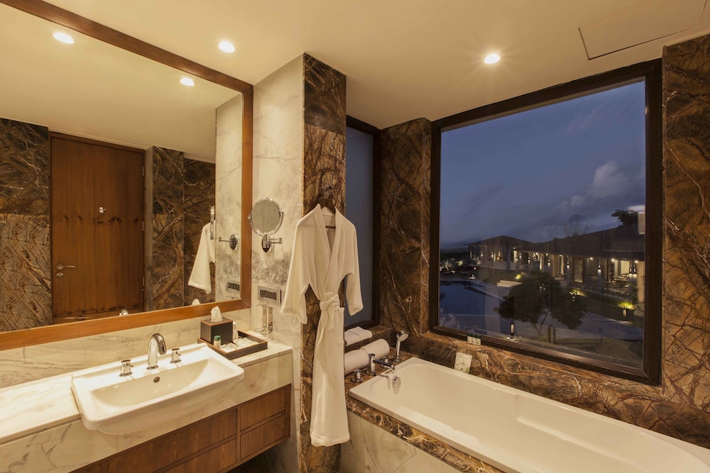 Executive Suite photo 1
