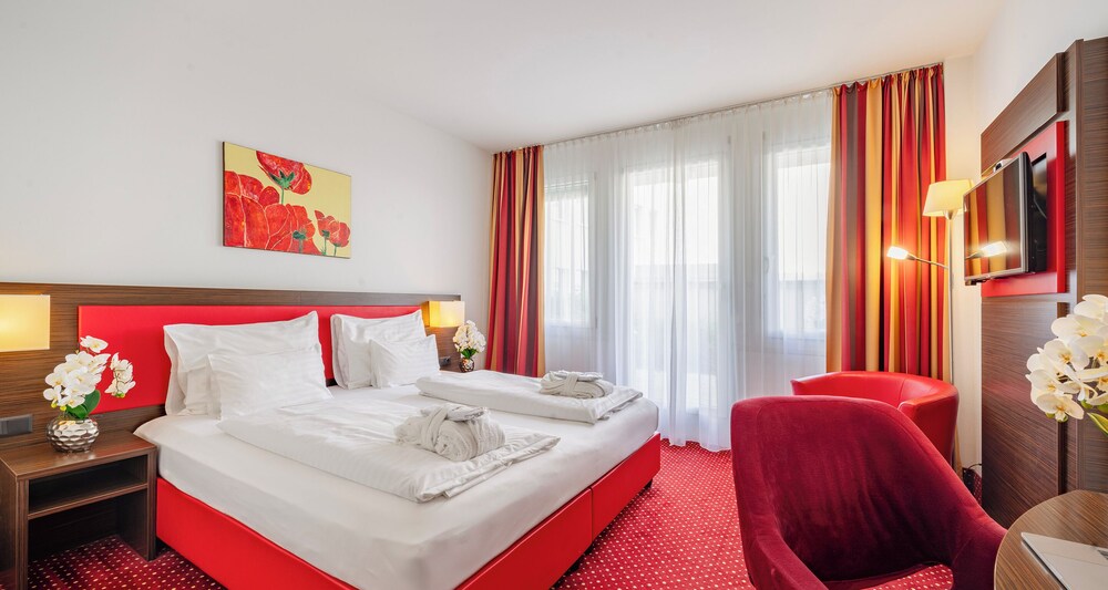 Standard Double Room - Photo 1