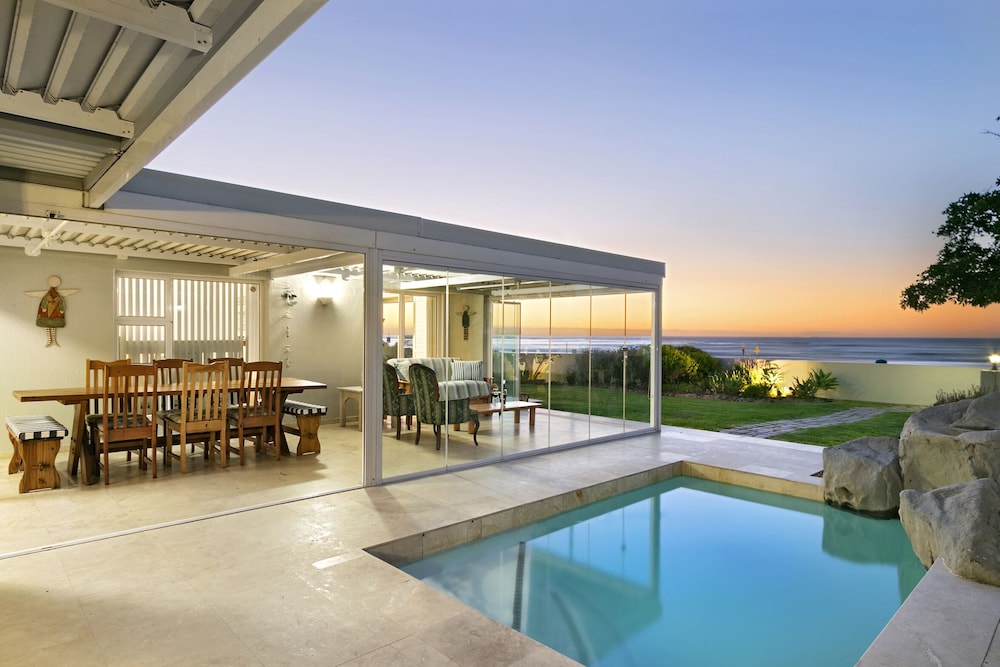 House (3 Bedrooms)