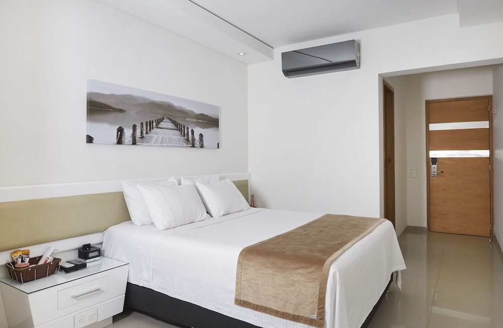 Standard Room photo 2