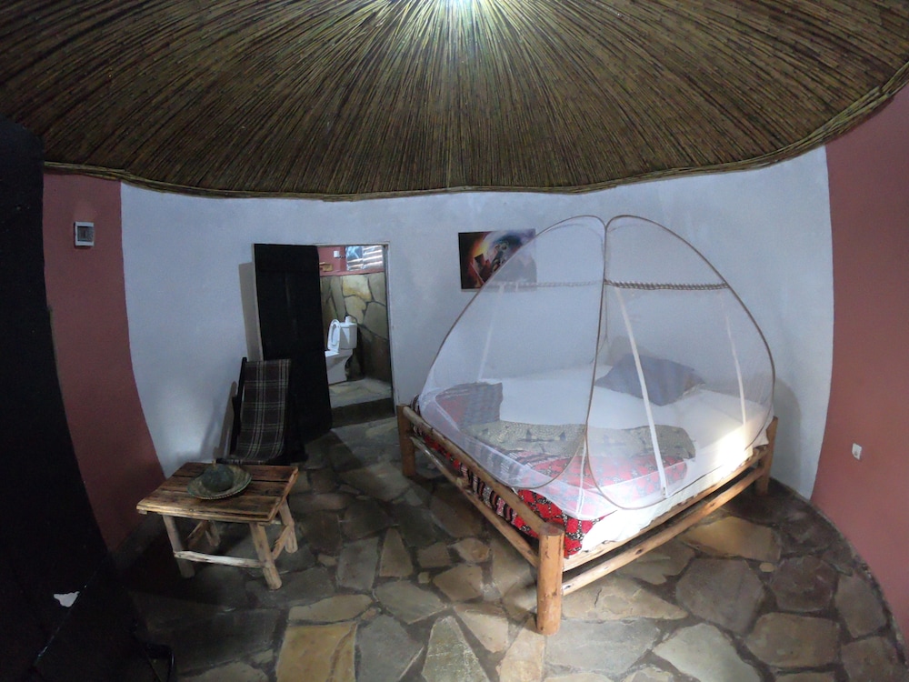House, 2 Bedrooms, Accessible, Smoking photo 3