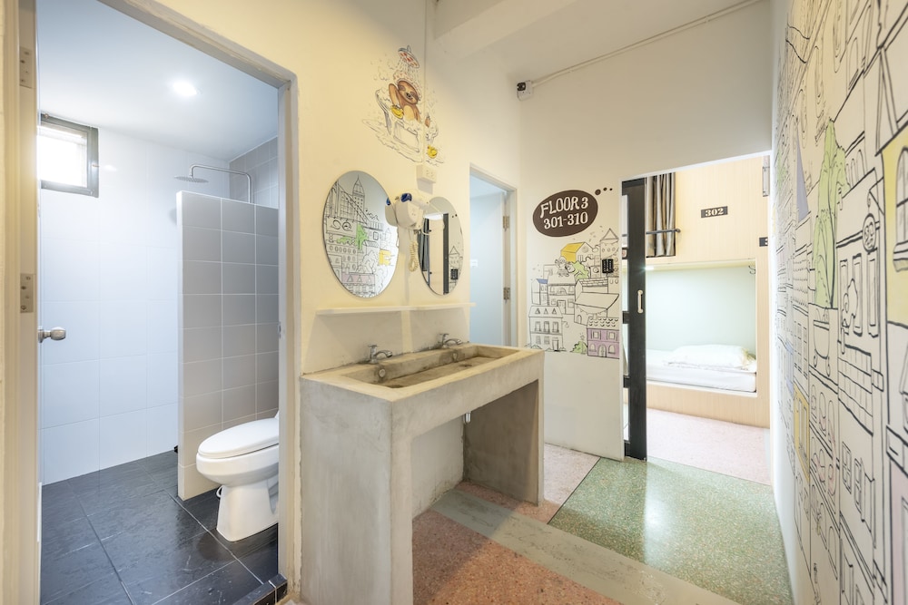 10Bed in Mix Dormitory (Shared Dormitory) photo 1