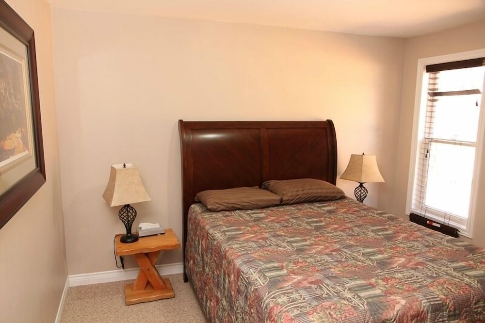 Cottage, 1 Bedroom (Oaks 40 and 41)