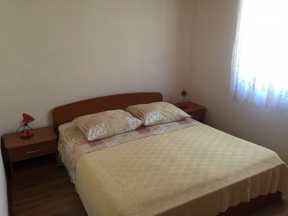 Apartment (Đurđa - amazing location & sea view)
