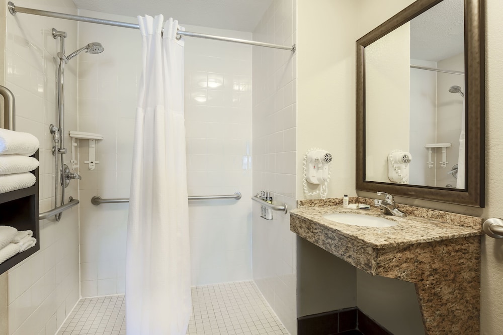 Suite, 1 Bedroom, Kitchen