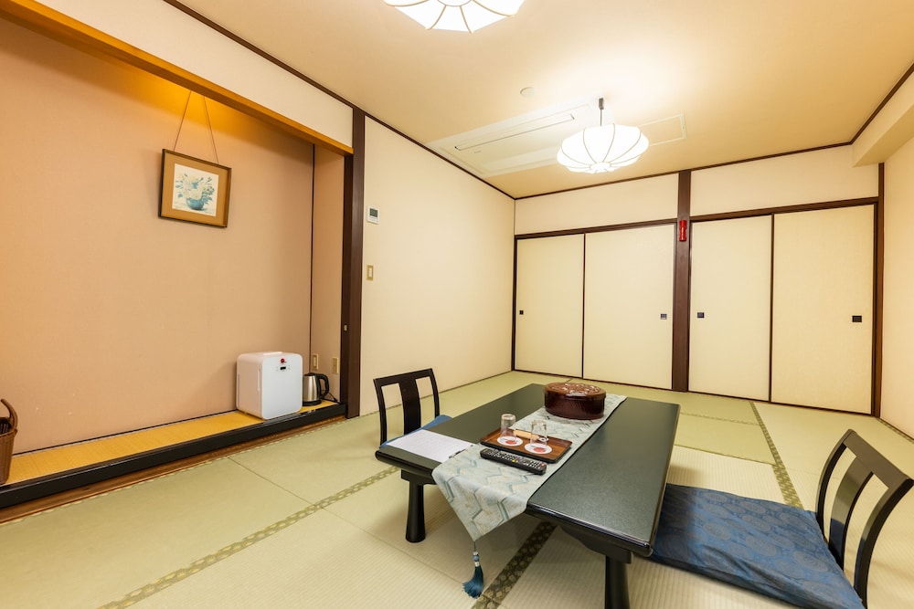 Standard Room 12, Non Smoking - Photo 4