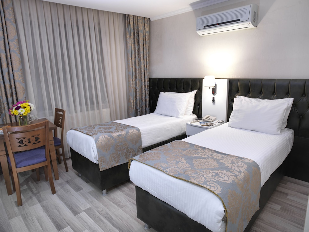 Standard Triple Room photo 1