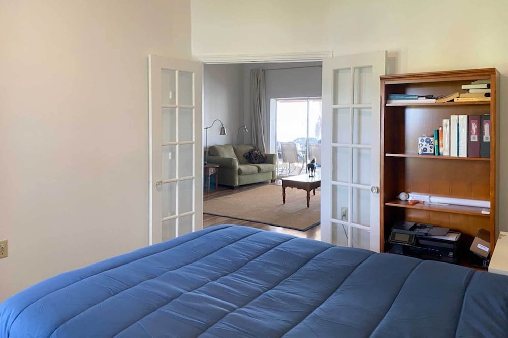 House (4 Bedrooms) photo 1