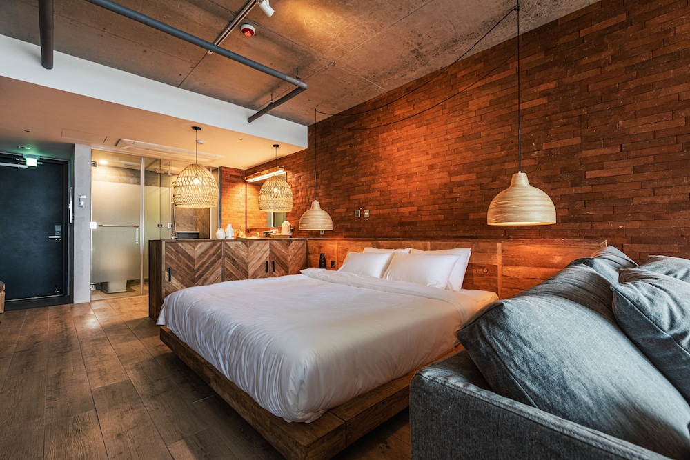 Nomad Room - Photo 9
