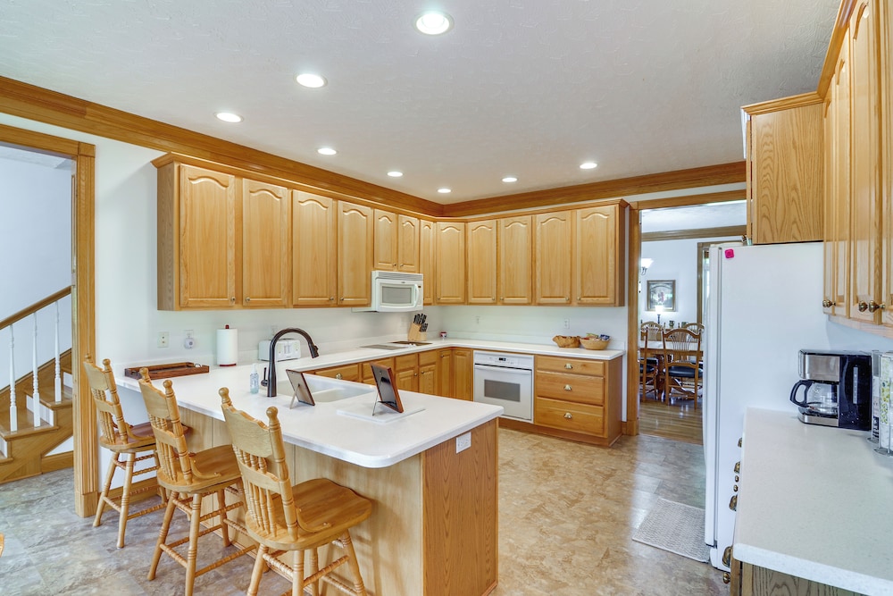 House (6 Bedrooms) photo 3