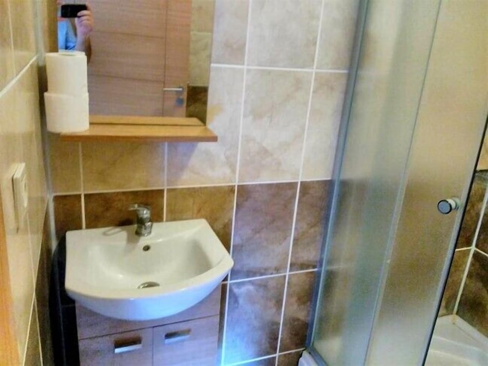 Classic Apartment, 1 Bedroom (NO 4) photo 2