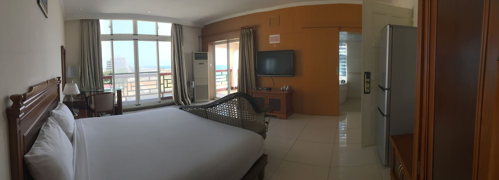 Grand Room photo 3