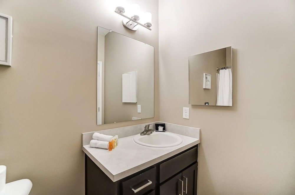 Lux Dublin 2BR 1st Floor W D Pet Friendly, Billede 21