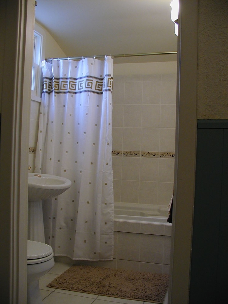 Executive Apartment, 2 Bedrooms, Kitchen, Garden View photo 3