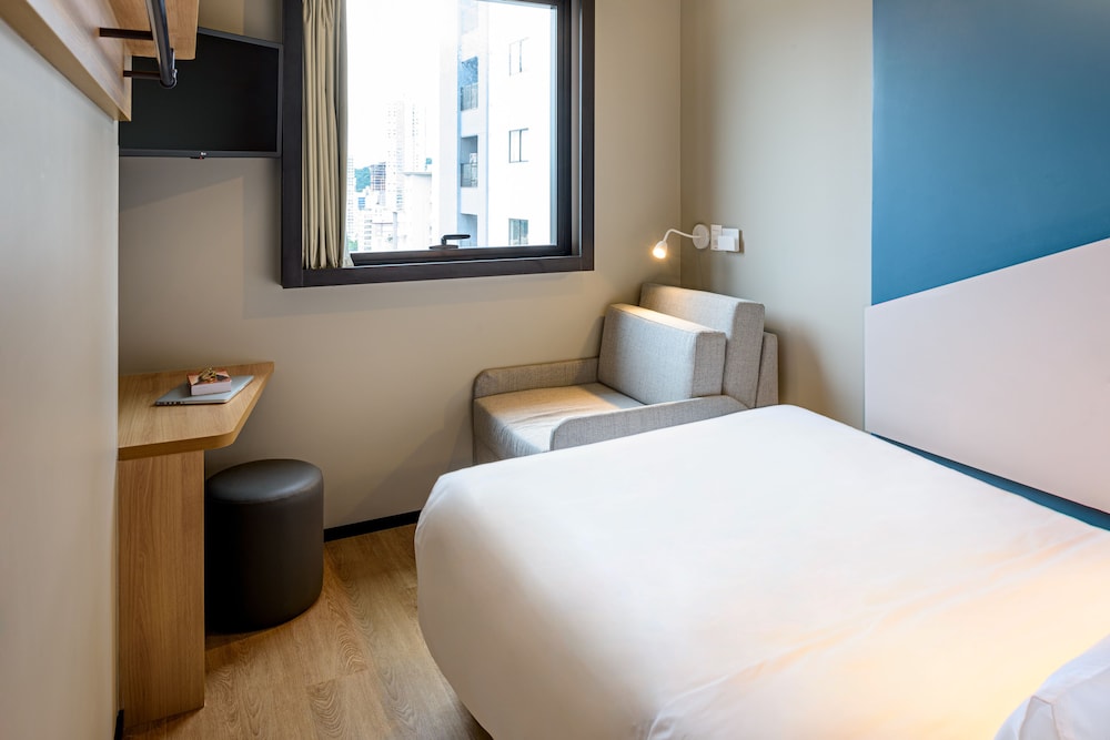 Standard Room, 1 Double Bed with Sofa bed photo 3